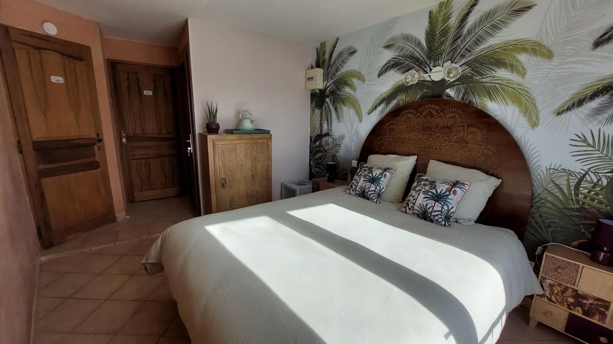 Chambres D'Hotes Les Fenieres แซ็งต์-ครัว-เดอ-แวร์ดง ภายนอก รูปภาพ
